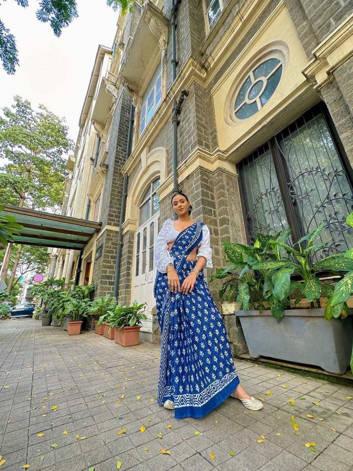 Blue & White Floral Printed Pure Cotton Saree