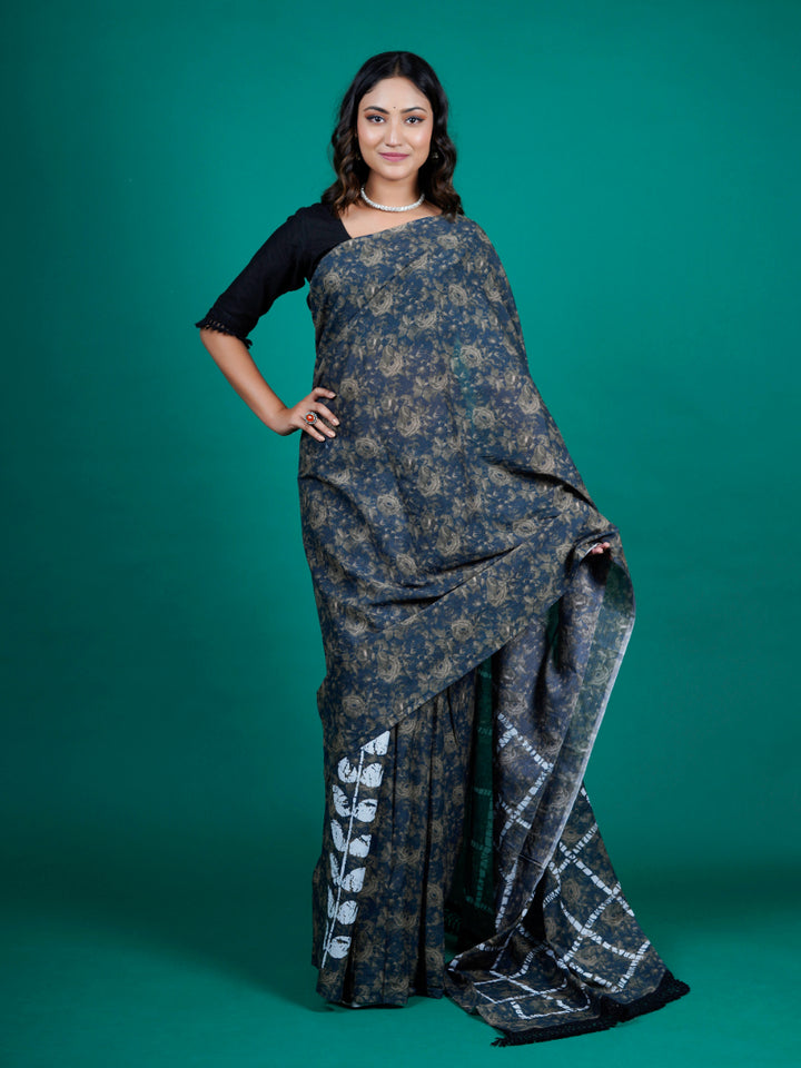 Buta Buti Floral Printed Cotton Tasseled Saree