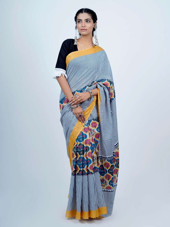 Buta Buti Chintz Floral Printed Cotton Tasseled Saree