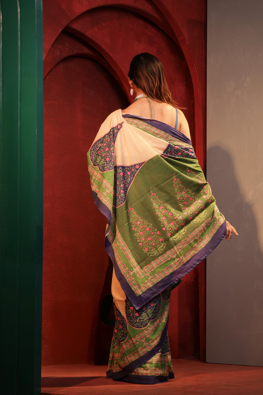 Taj saree