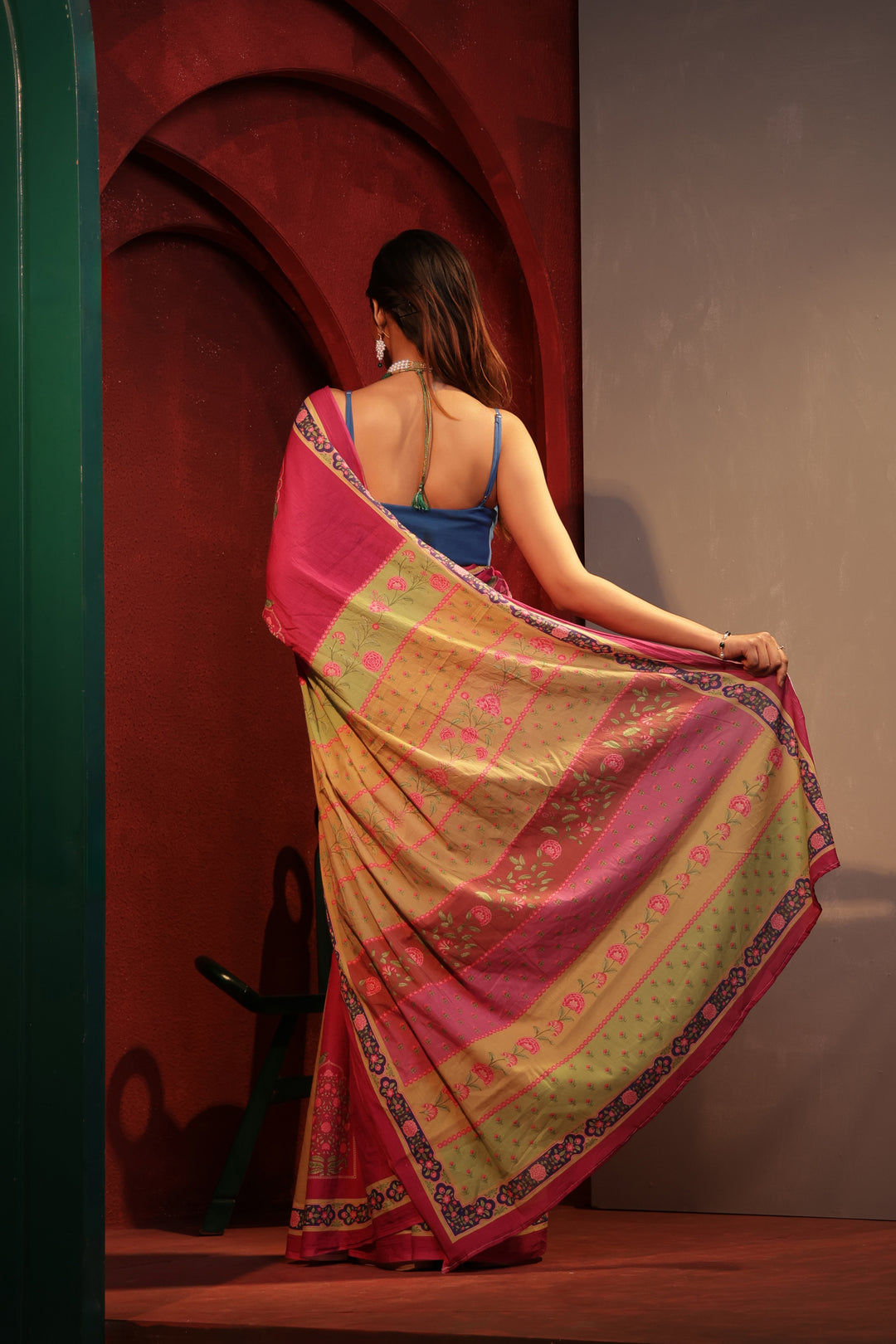 Narangi saree