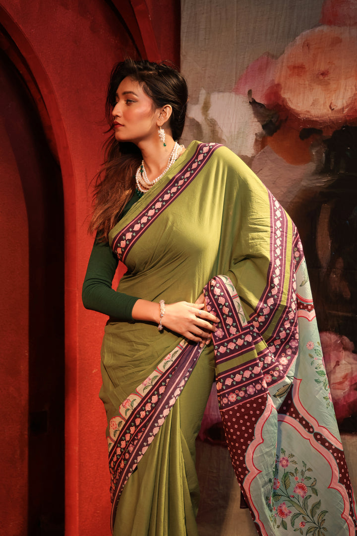 Amrud saree