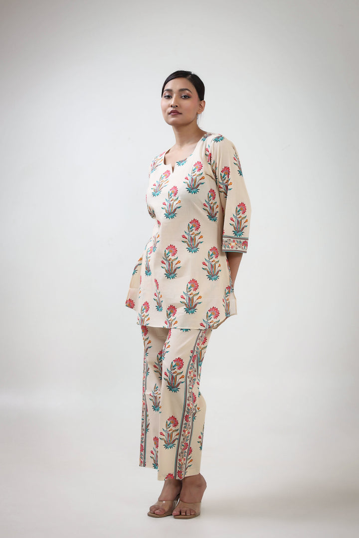 Floral buta printed coordset