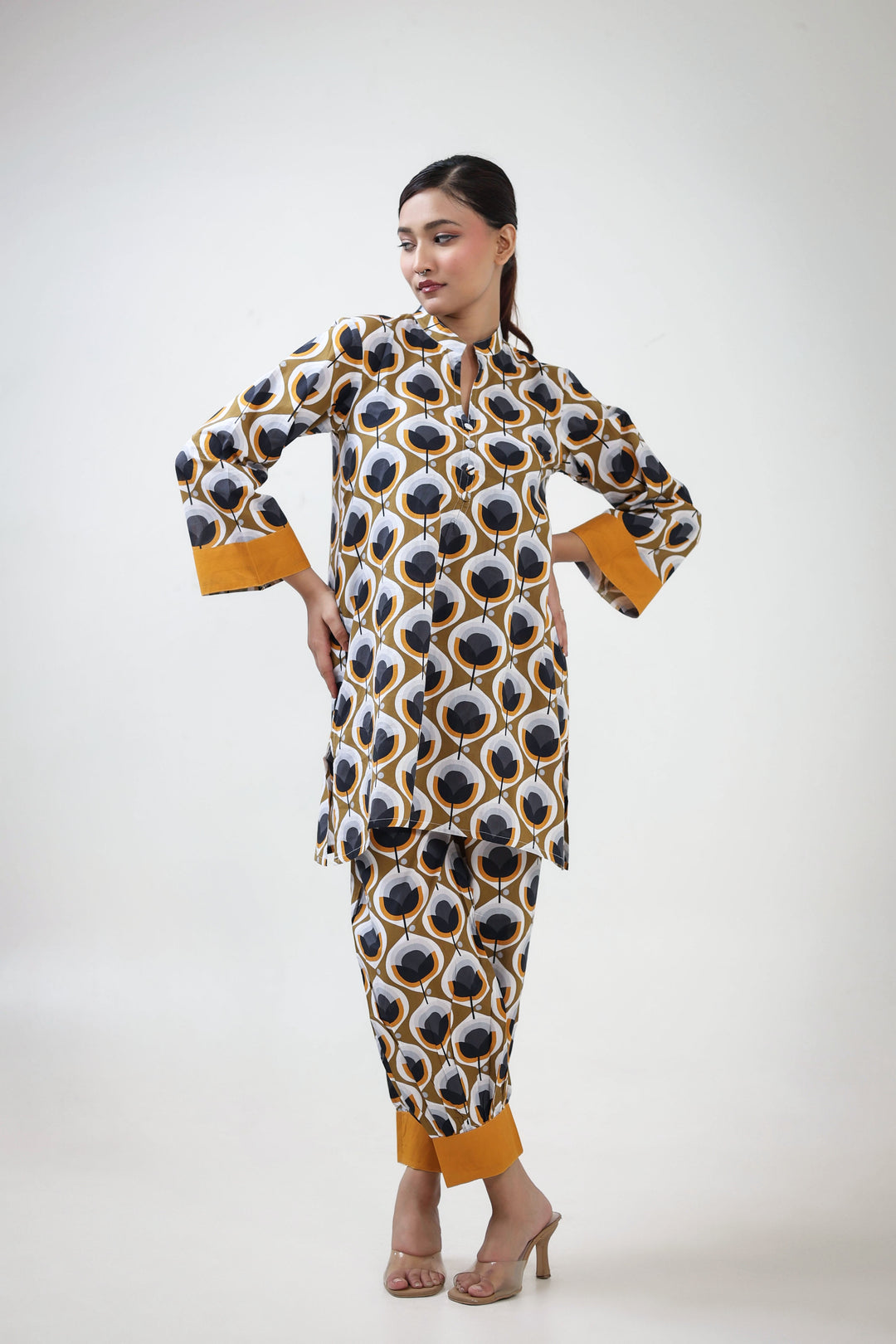 Geometric buta printed coordset