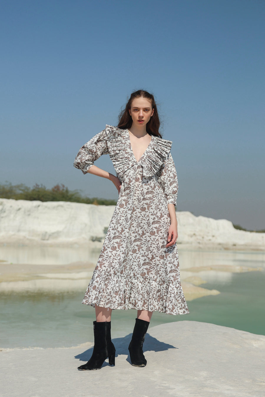 Discover Elegance: Buta Buti's Exquisite Online Collection