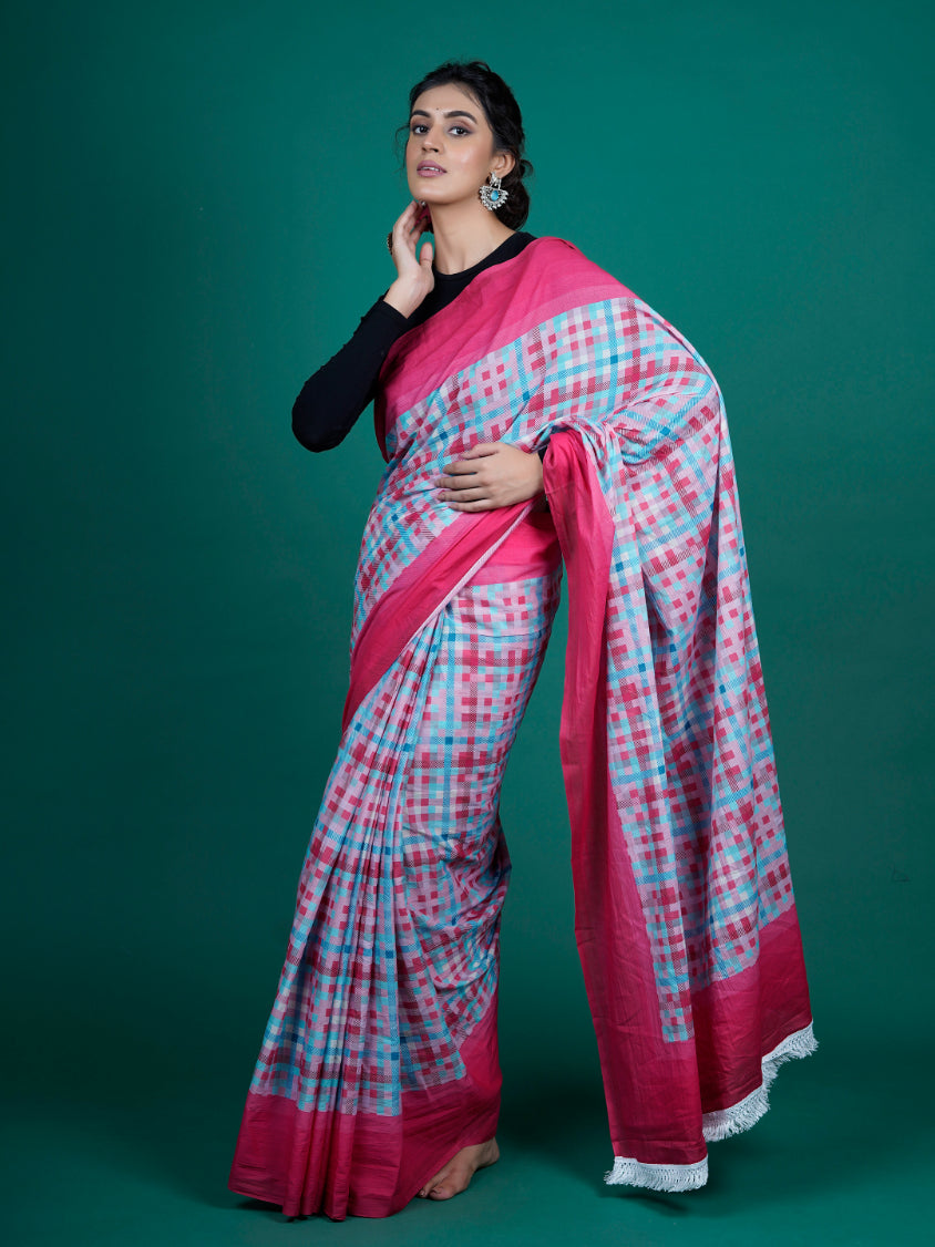 Buta Buti Checks Printed Cotton Tasseled Saree