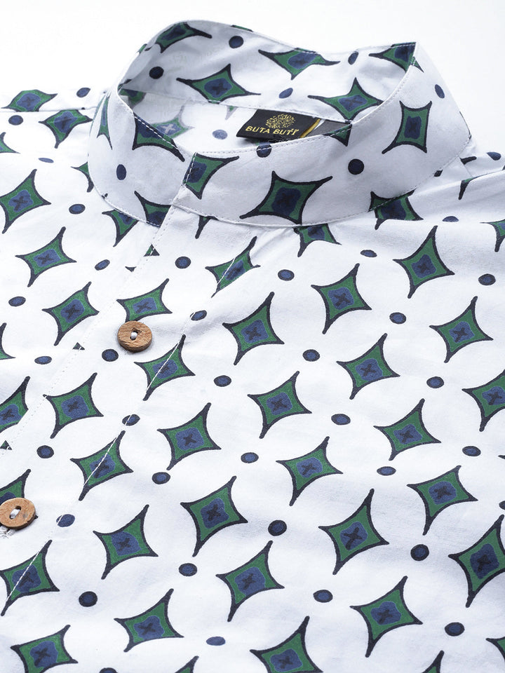 Green Color Floral Printed Pure Cotton Three-Quarter Sleeves Co-Ords
