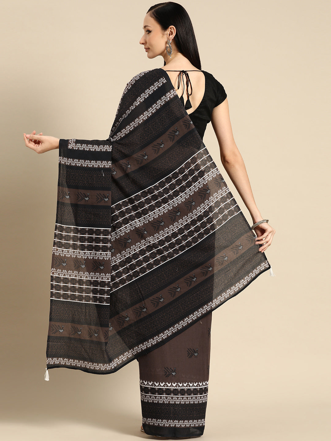 Buta Buti Brown Colour Abstract Printed Pure Cotton Saree With Unstitched Blouse And Lace