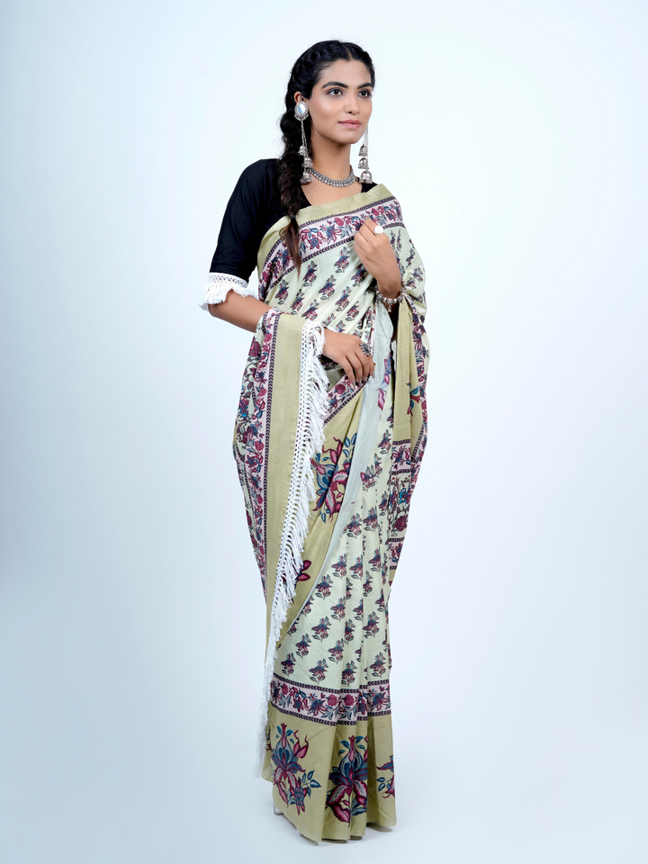 Buta Buti Chintz Floral Printed Cotton Tasseled Saree