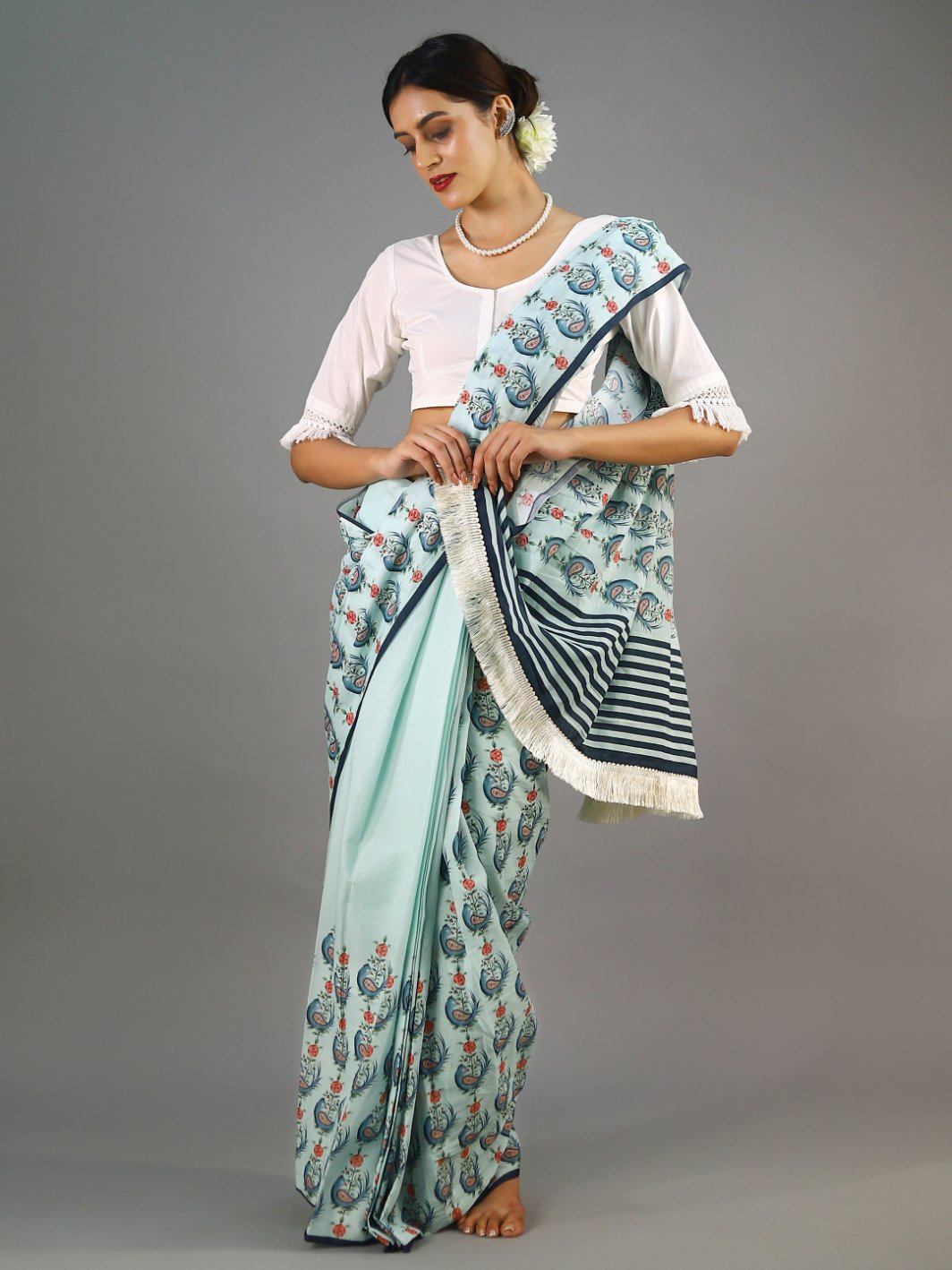 Buta Buti Teal Colour Abstract Printed Pure Cotton Saree With Unstitched Blouse And Lace