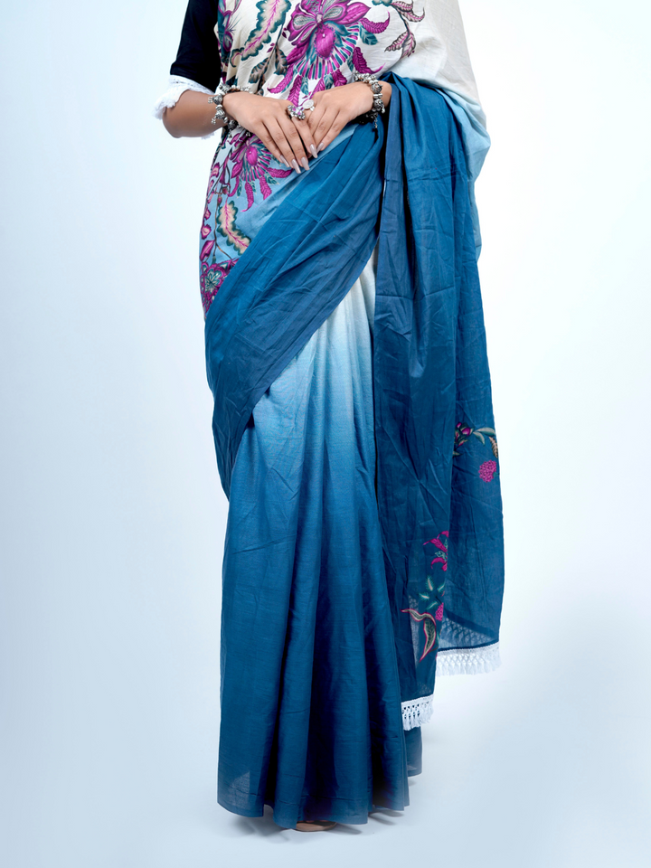 Buta Buti Chintz Floral Printed Cotton Tasseled Saree
