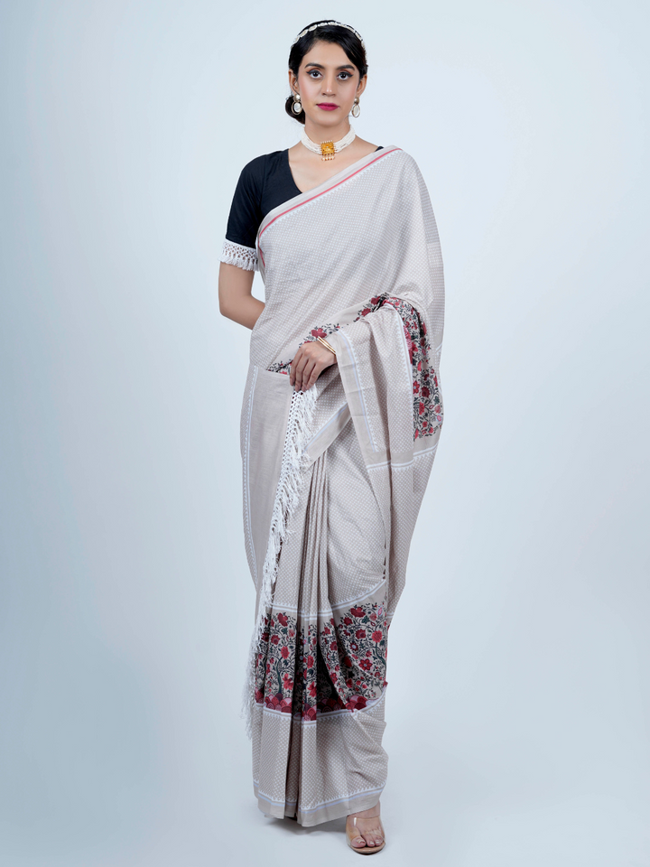 Buta Buti Floral Printed Cotton Tasseled Saree