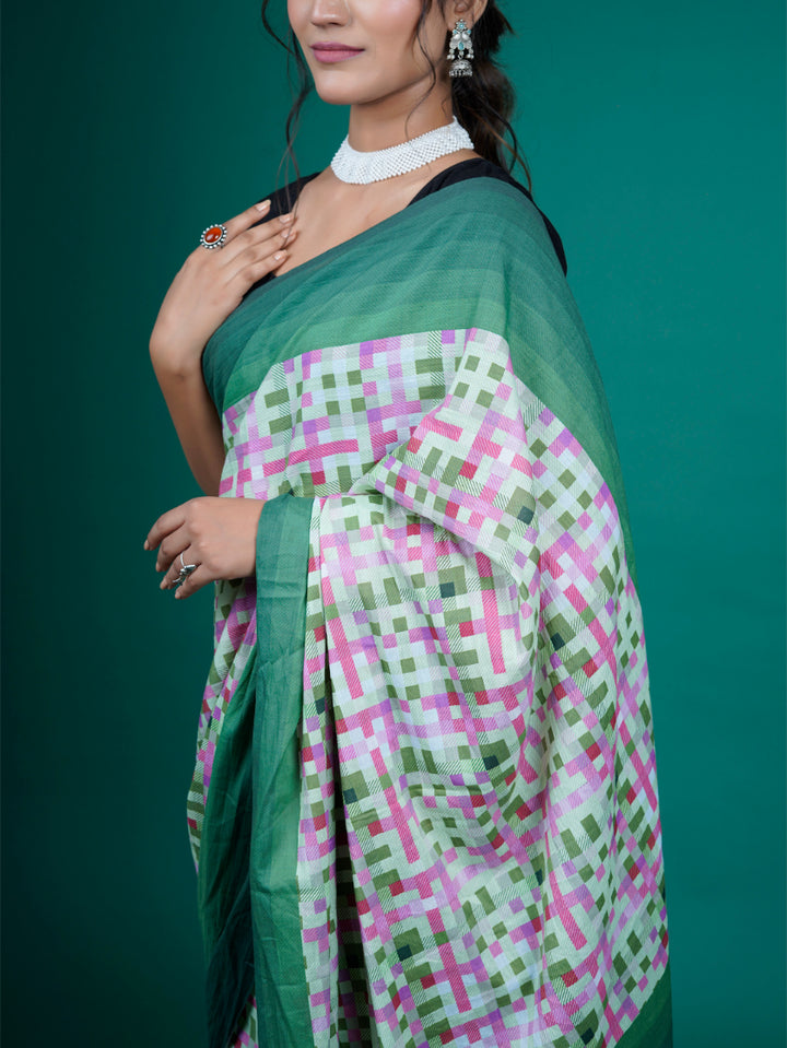 Buta Buti Geometrical Printed Cotton Tasseled Saree