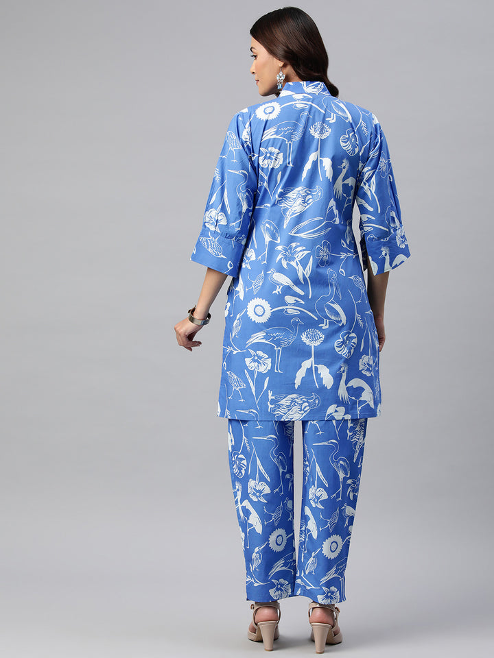 Blue Color Floral Printed Pure Cotton Three-Quarter Sleeves Co-Ords