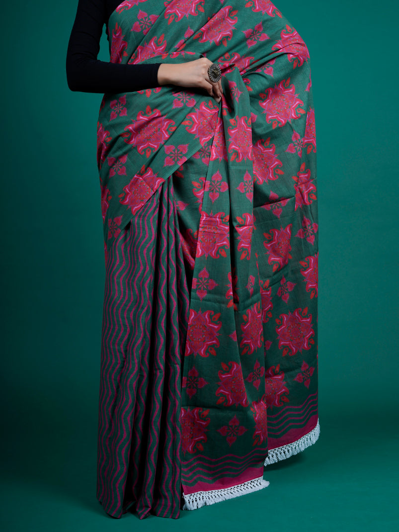 Buta Buti Ikat Printed Cotton Tasseled Saree