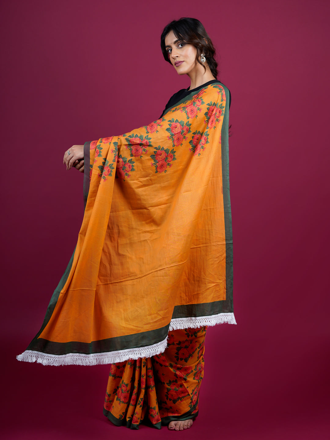 Buta Buti Botanical Floral Printed Cotton Saree With Tassels Embellishment