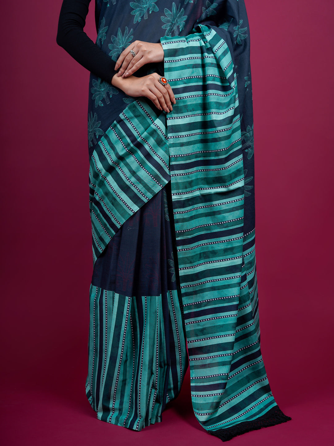 Buta Buti Botanical Printed Cotton Saree With Tassels Embellishment