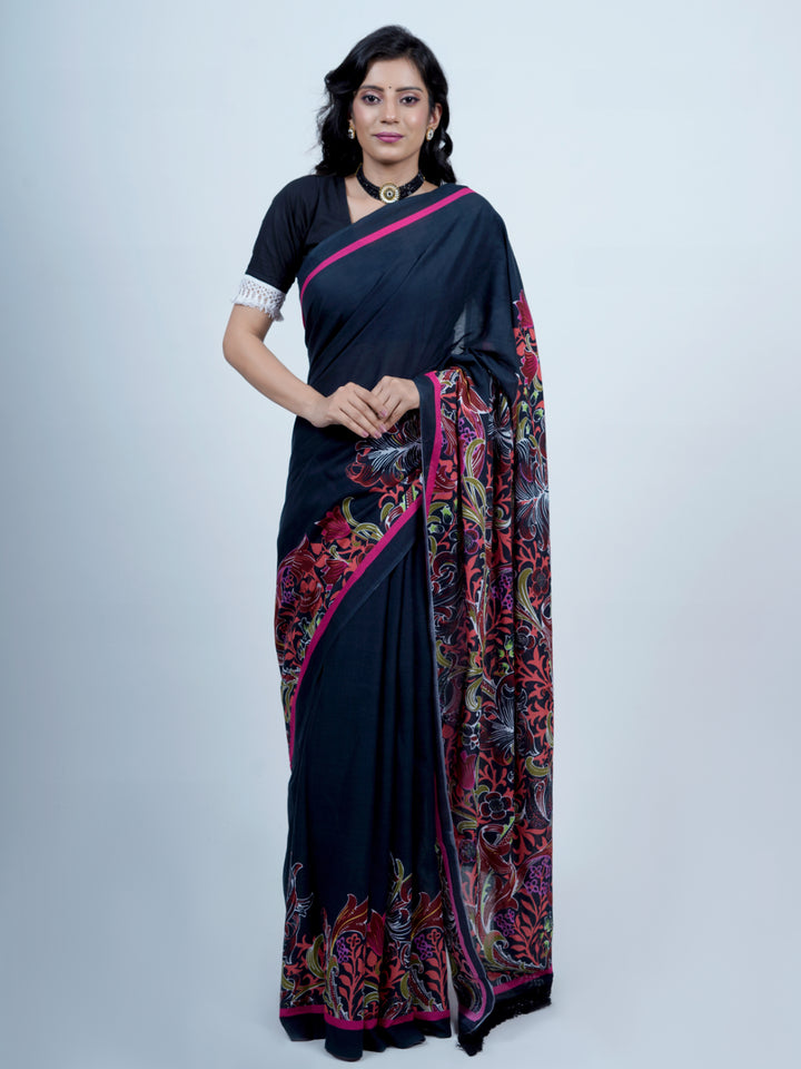 Buta Buti Floral Printed Pure Cotton Tasseled Printed Saree