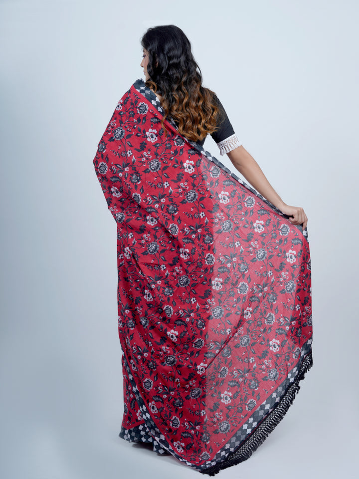 Buta Buti Chintz Floral Printed Pure Cotton Tasseled Saree