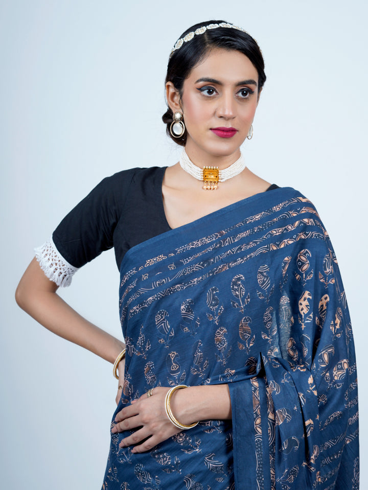 Buta Buti Ethnic Motifs Printed Pure CottonTasseled Saree