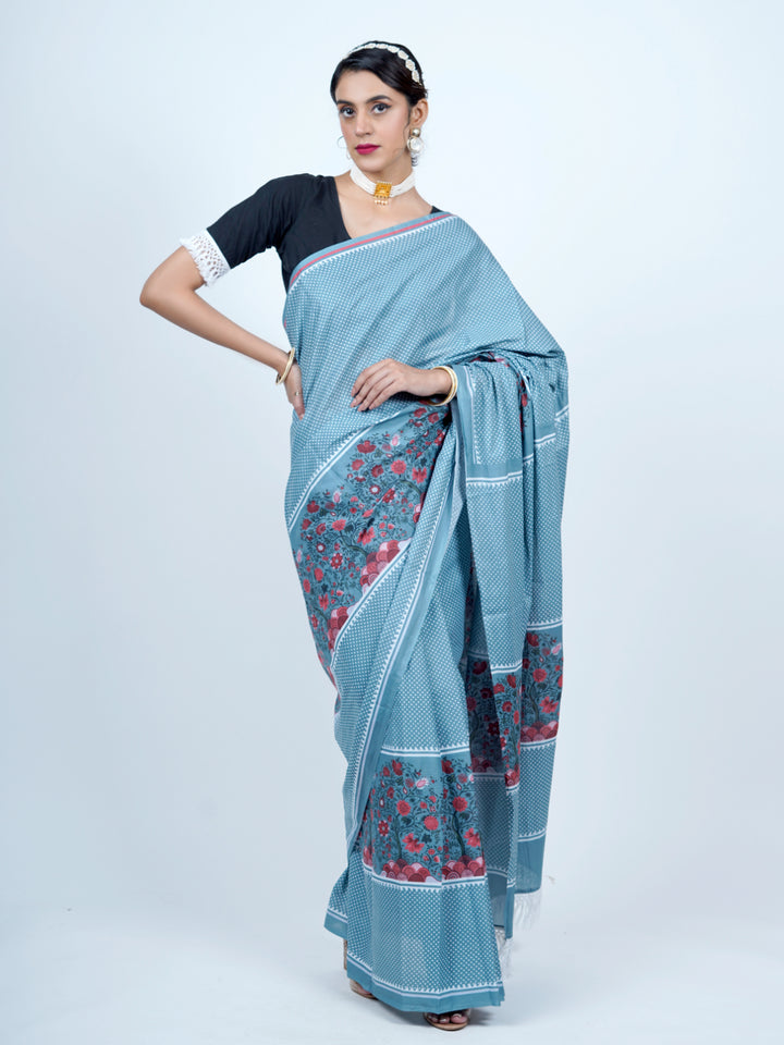 Buta Buti Floral Printed Pure Cotton Tasseled Printed Saree