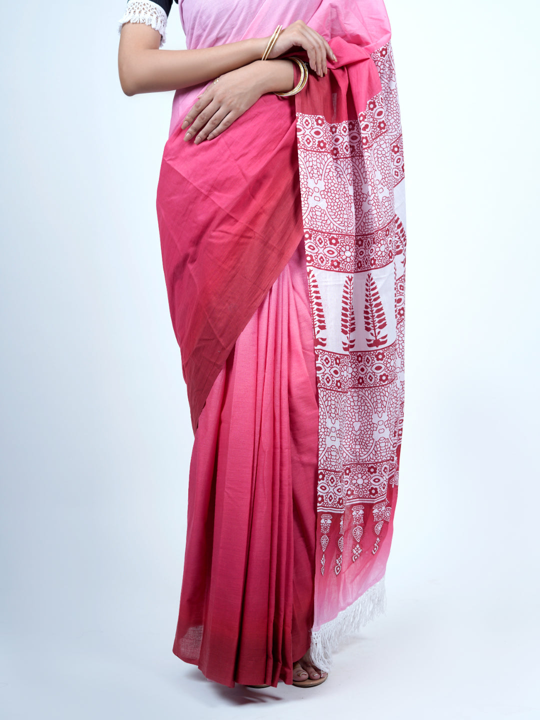 Buta Buti Ombre Printed Pure Cotton Tassled Saree