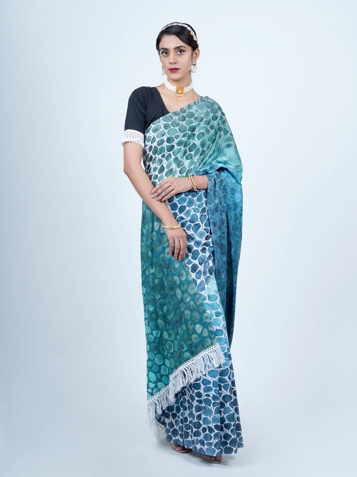 Buta Buti Leaf Printed Pure Cotton Tasseled Saree