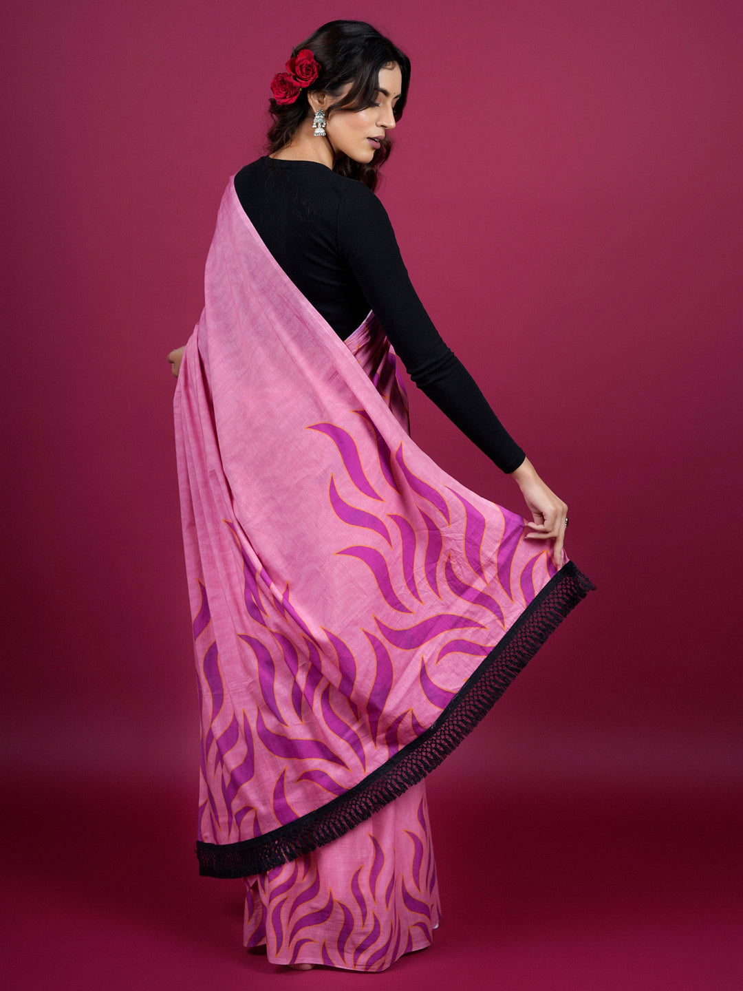 Buta Buti Abstract Printed Cotton Saree With Tassels Embellishment