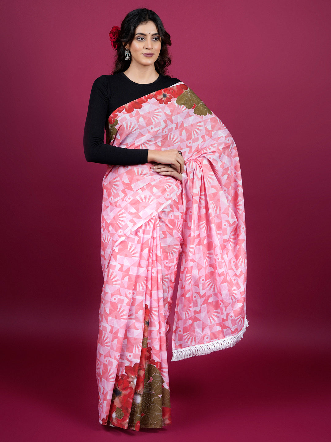 Buta Buti Floral and Geometric Printed Cotton Saree With Tassels Embellishment