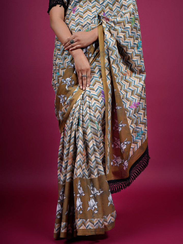 Buta Buti Zig Zag Printed Floral Cotton Saree With Tassels Embellishment