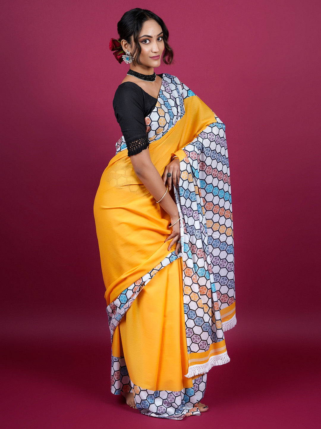 Buta Buti Color Block Printed Cotton Saree With Tassels Embelishment