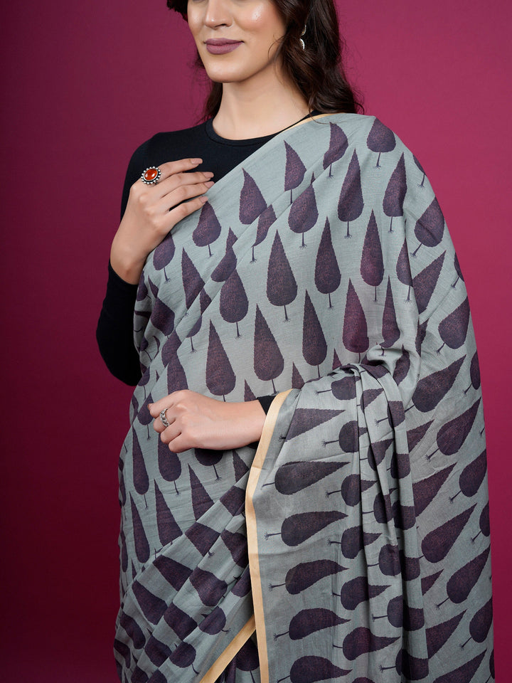 Buta Buti Botanical Printed Cotton Saree With Tassels Embellishment