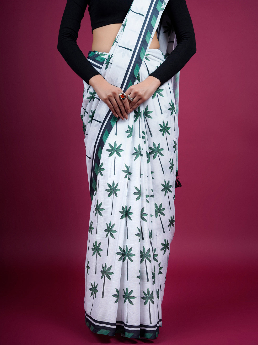 Buta Buti Botanical Printed Cotton Saree With Tassels Embellishment