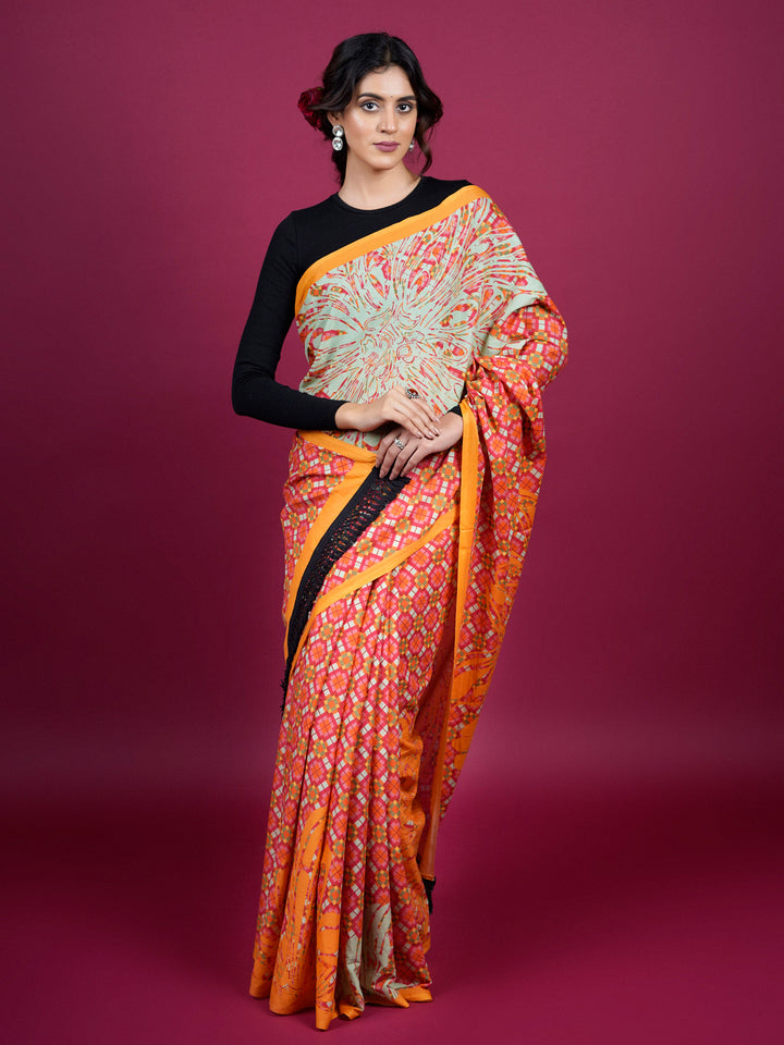 Buta Buti Floral and Pixel Printed Cotton Saree With Tassels Embellishment