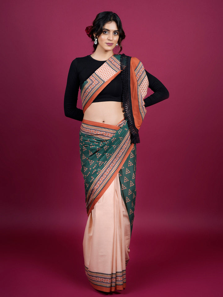 Buta Buti Geometrical Eithnical Printed Cotton Saree With Tassels Embelishment