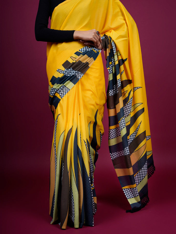 Buta Buti Abstract Printed Cotton Saree With Tassels Embellishment