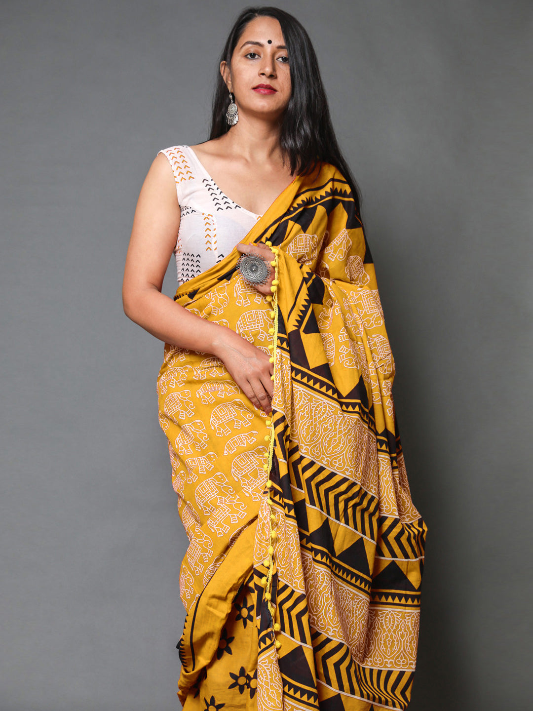 Buta Buti Mustard Colour Abstract Printed Pure Cotton Saree