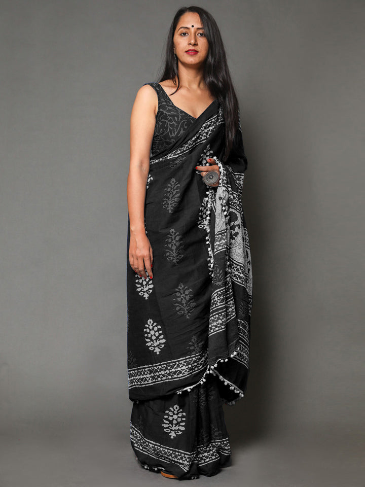 Buta Buti Black Colour Floral Printed Pure Cotton Saree