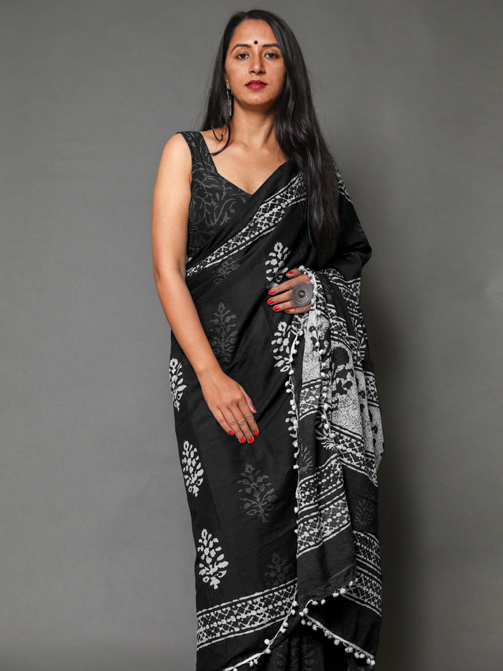 Buta Buti Black Colour Floral Printed Pure Cotton Saree