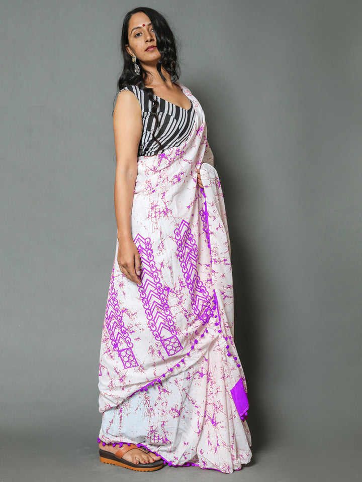 Buta Buti Purple Colour Tie and Dye Printed Pure Cotton Saree