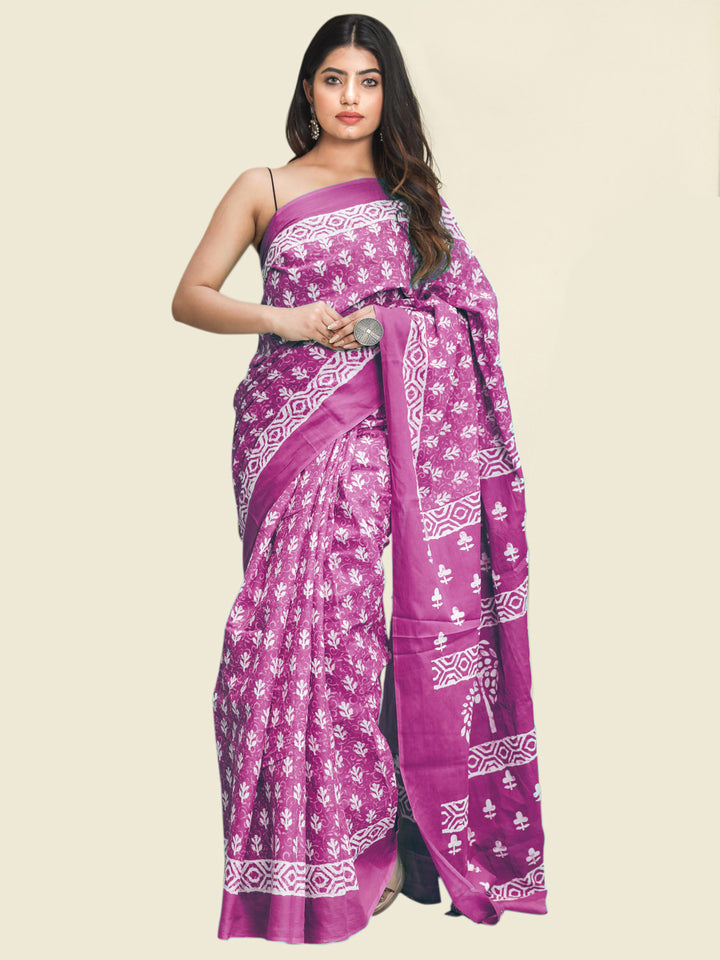 Buta Buti Pink Colour Floral Printed Pure Cotton Saree