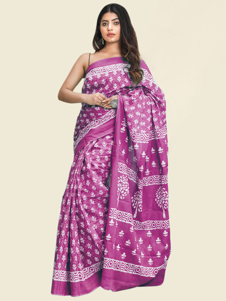 Buta Buti Pink Colour Floral Printed Pure Cotton Saree