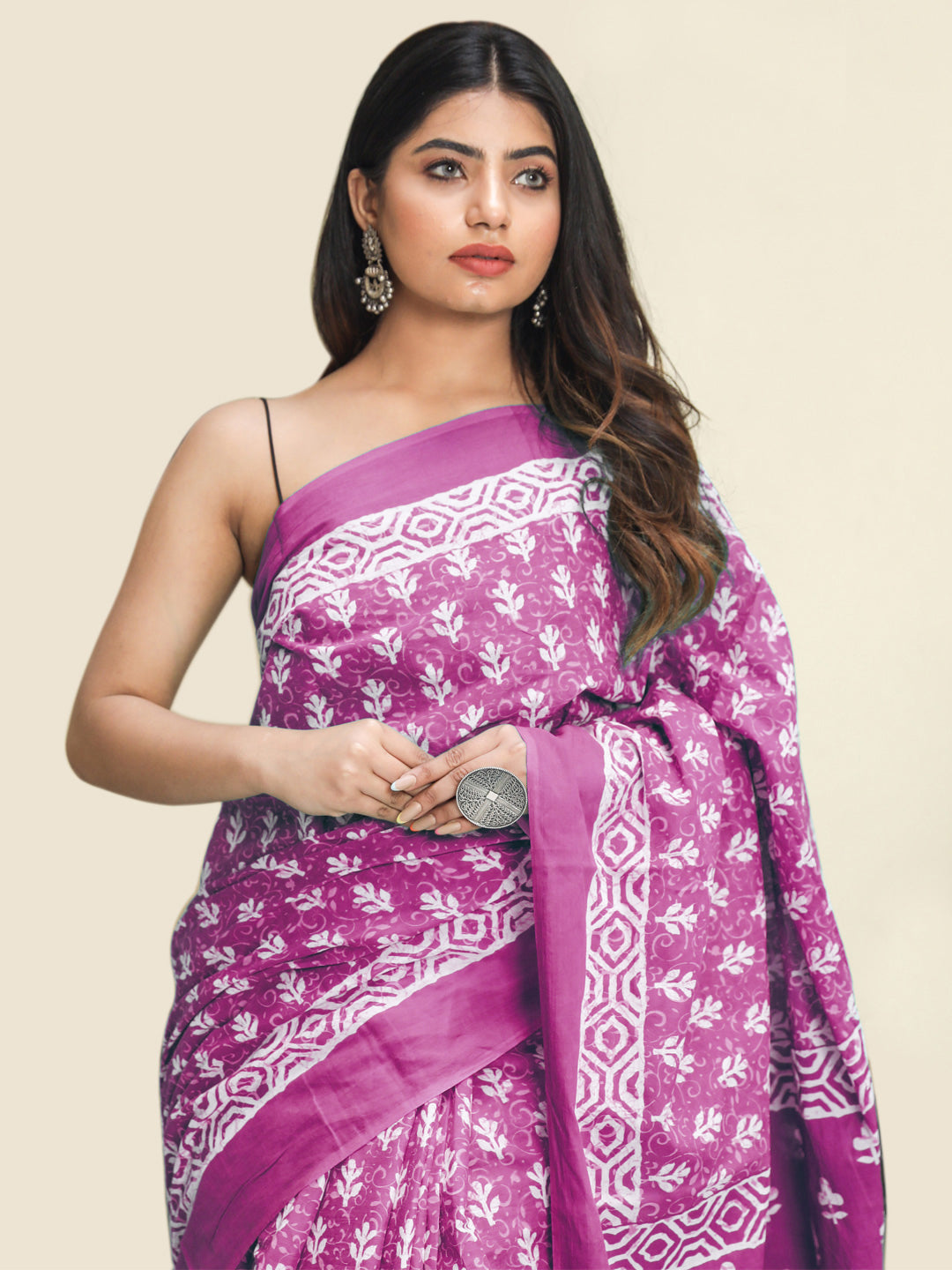 Buta Buti Pink Colour Floral Printed Pure Cotton Saree