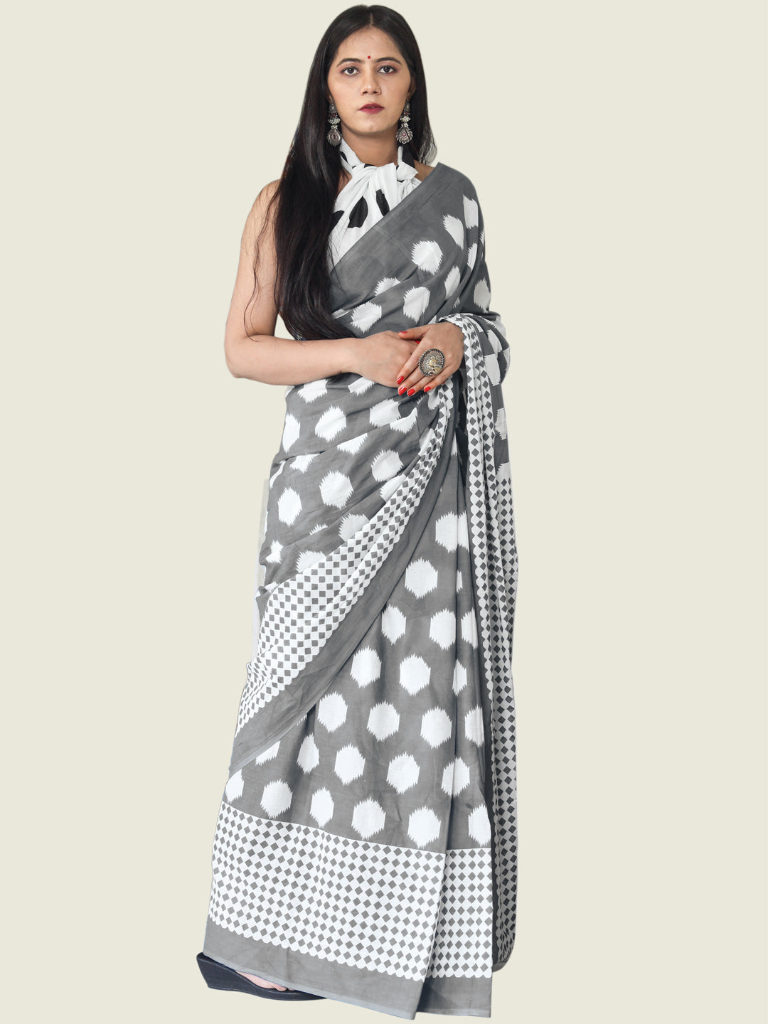 Buta Buti Grey Colour Geometric Printed Pure Cotton Saree