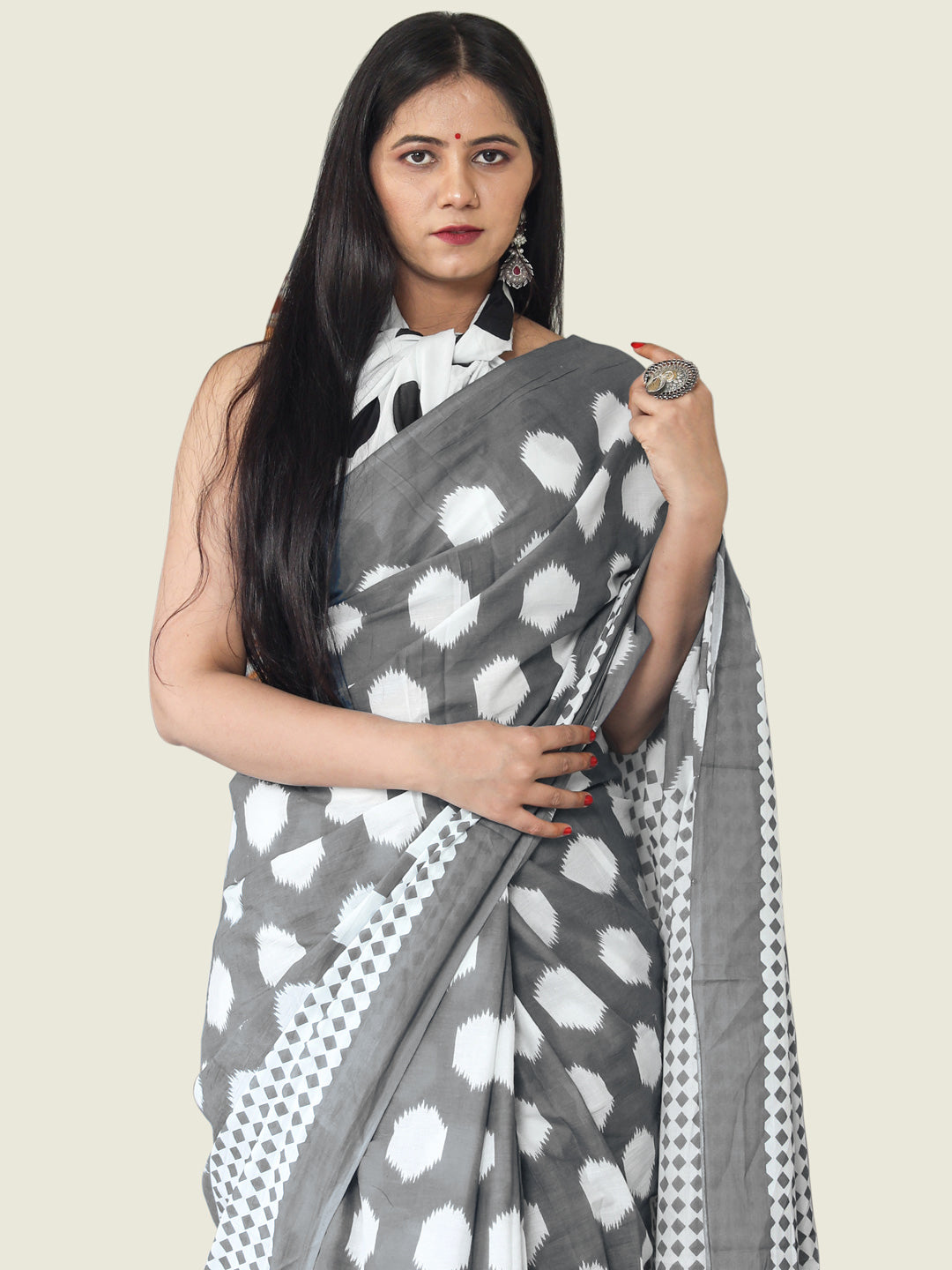 Buta Buti Grey Colour Geometric Printed Pure Cotton Saree