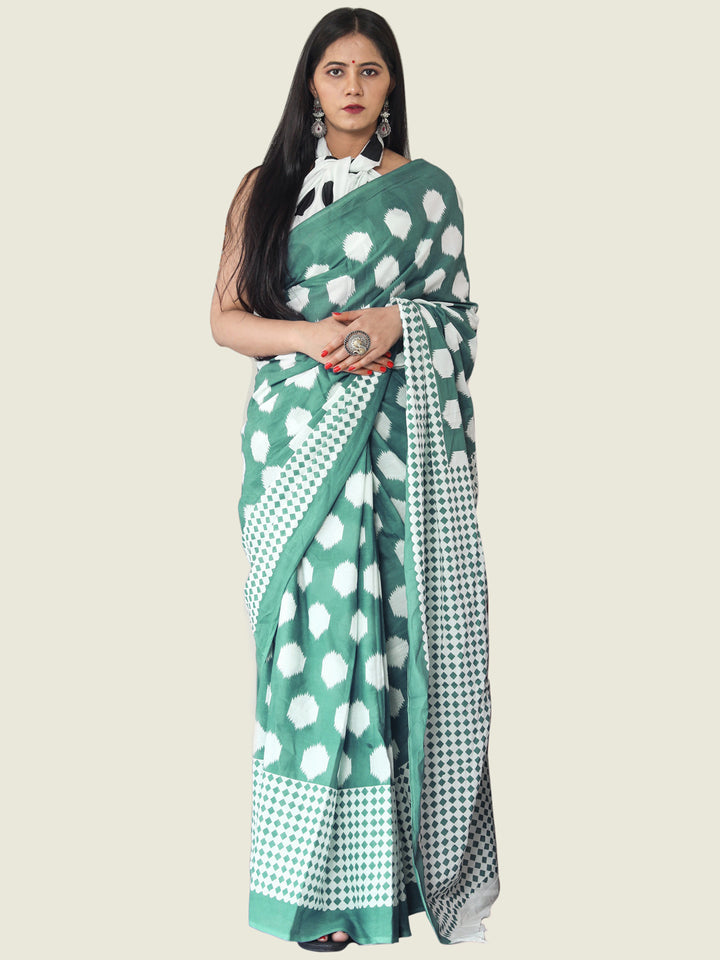 Buta Buti Green Colour Geometric Printed Pure Cotton Saree