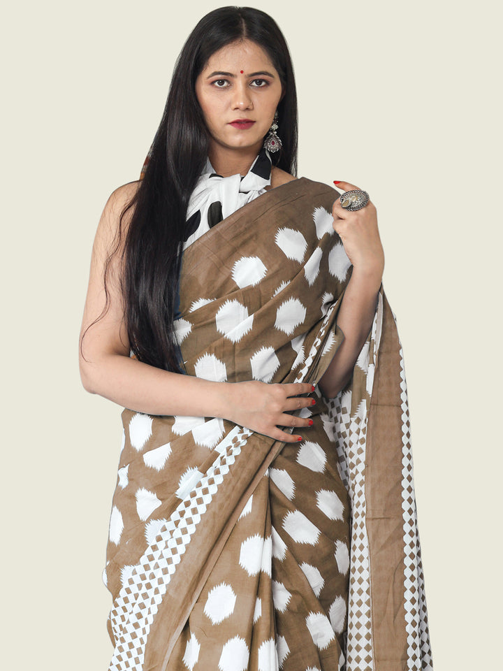 Buta Buti Brown Colour Geometric Printed Pure Cotton Saree