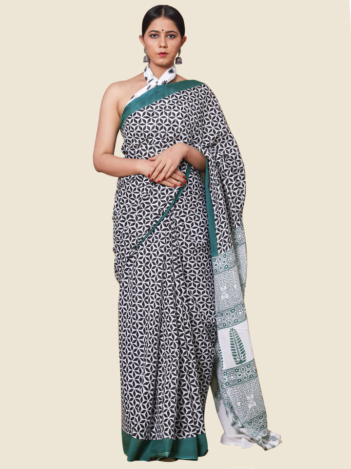 Buta Buti Green Colour Floral Printed Pure Cotton Saree