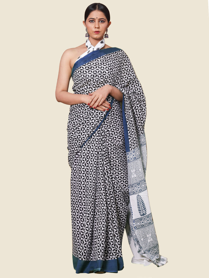 Buta Buti Navy Blue Colour Floral Printed Pure Cotton Saree