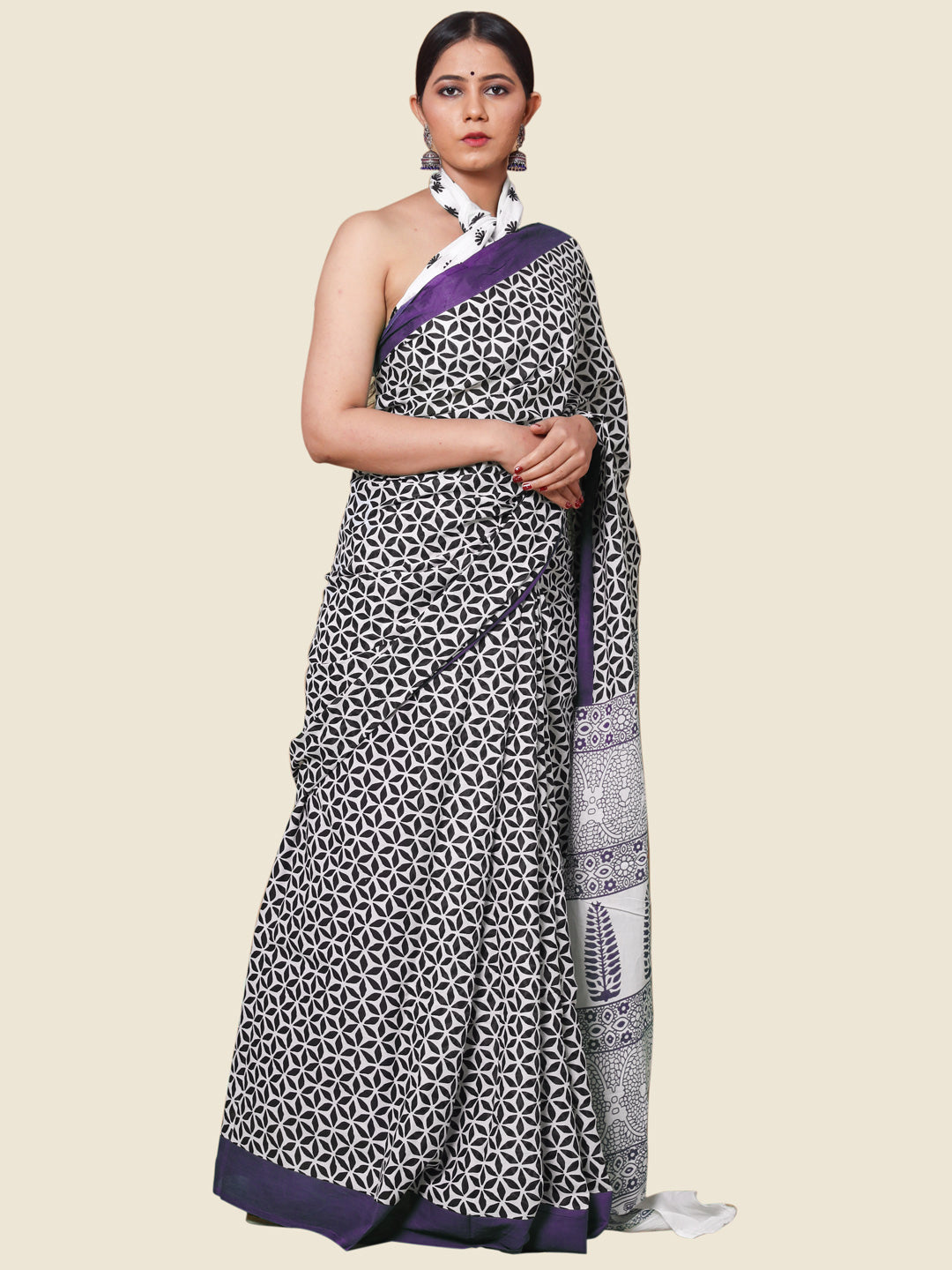 Buta Buti Purple Colour Floral Printed Pure Cotton Saree